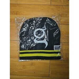 Game Cigars Jacquard Woven Beanie Warm Winter Hat Black & Gold Knit Cap Unisex